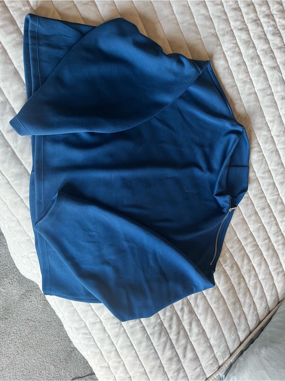 Women’s Blue Pullover Top - Relaxed Zip-Neck Style
